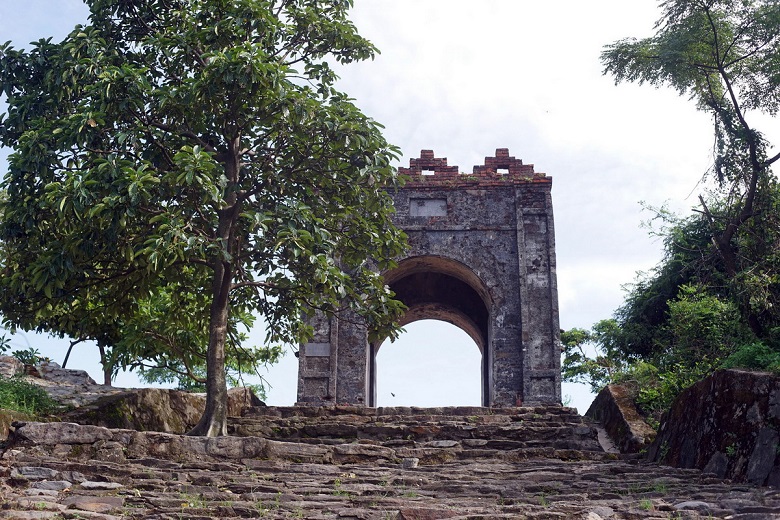 Hoành Sơn Quan, Quảng Bình