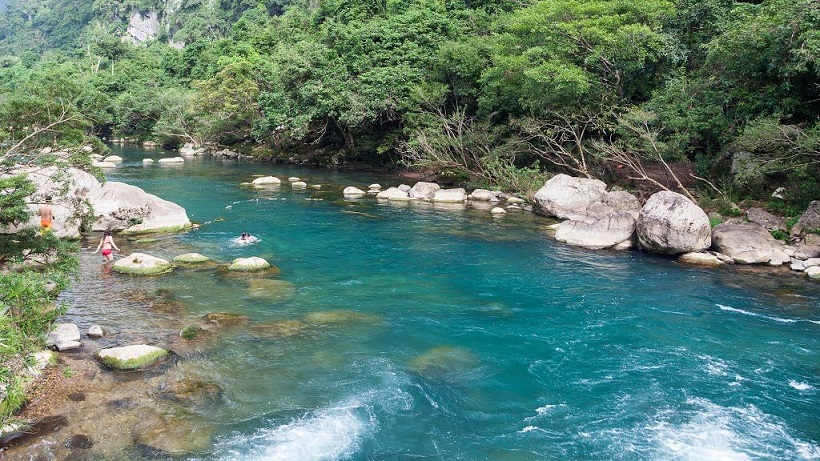Suối nước Moọc, Quảng Bình