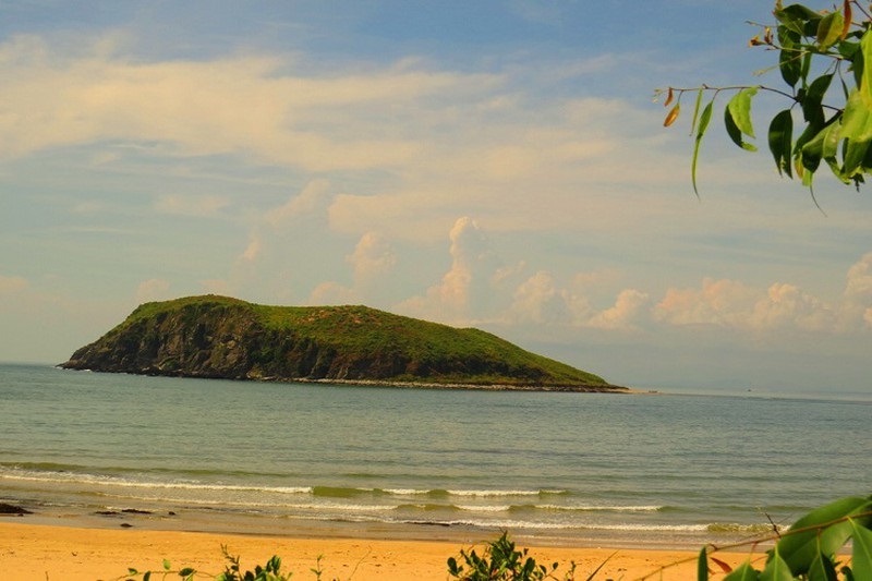 Vũng Chùa - Đảo Yến, Quảng Bình