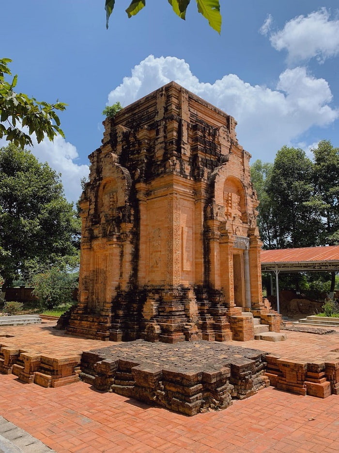 Tháp cổ Chóp Mạt, Tây Ninh