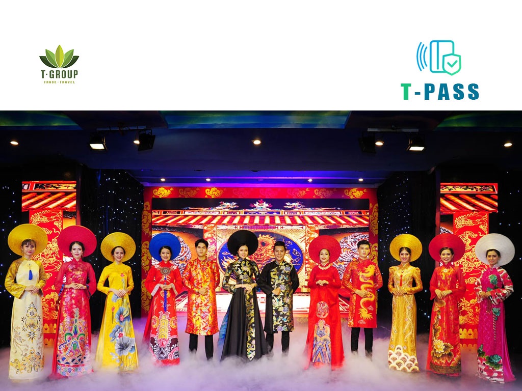 Trình diễn Áo dài show, Huế