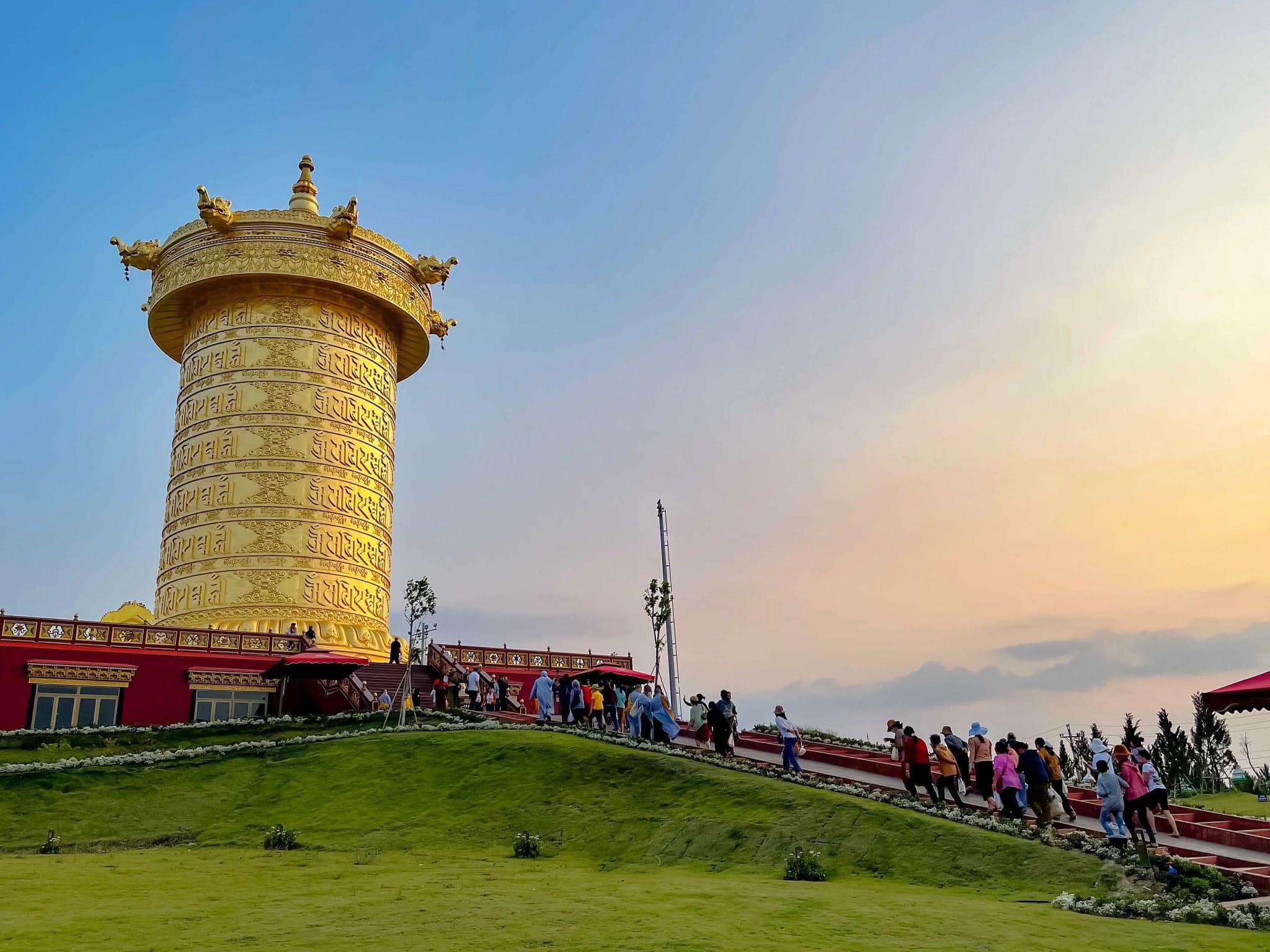 Samten Hills Đà Lạt 