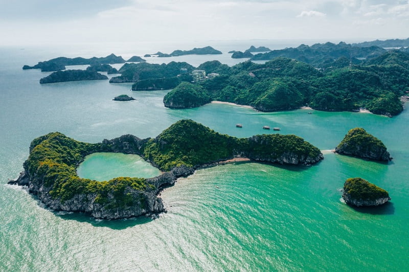 베트남: 아시아 최고의 자연 여행지 Viet Nam: Asia’s Premiere Nature Destination