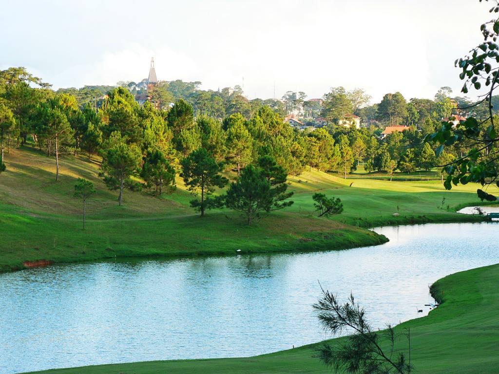 3 ngày 2 đêm trải nghiệm tour golf + tham quan Đà Lạt