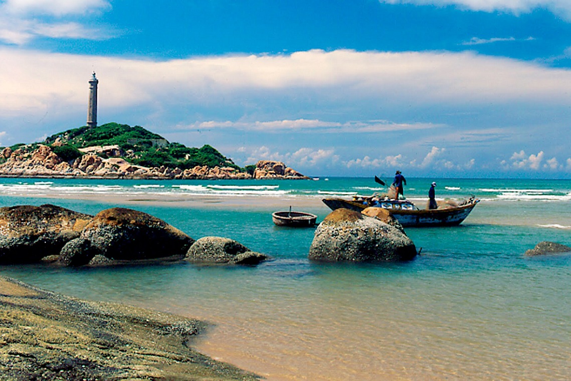 Tour 1 ngày Hải đăng Kê Gà và Núi Tà Cú từ Mũi Né