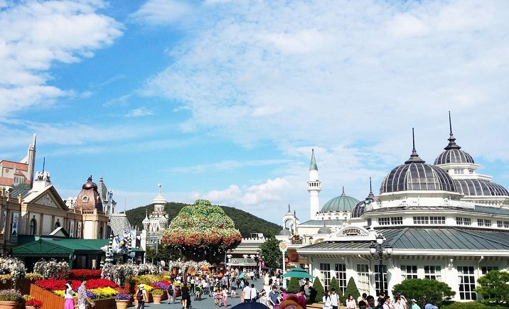 Combo vé tham quan Everland và xe đưa đón từ Seoul