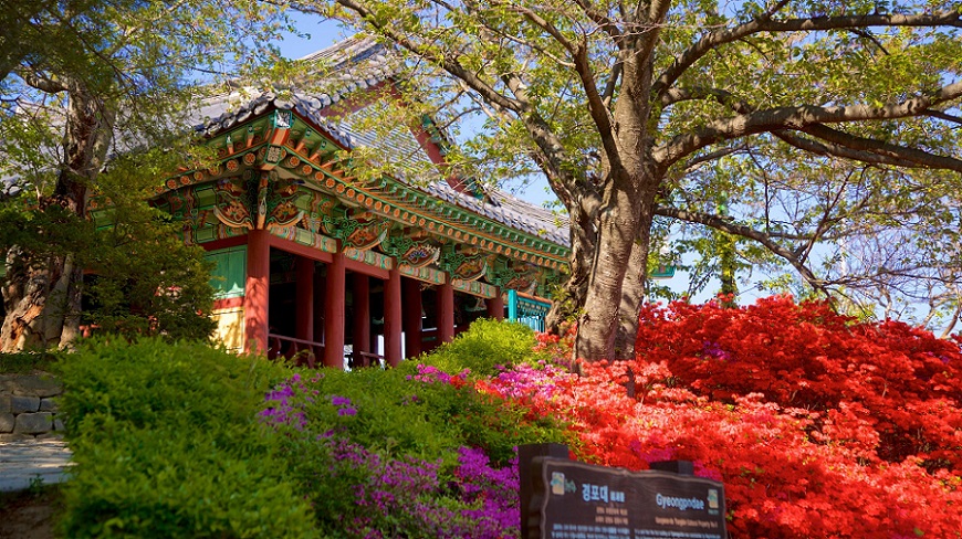 Lầu Gyeongpodae, Gangneung