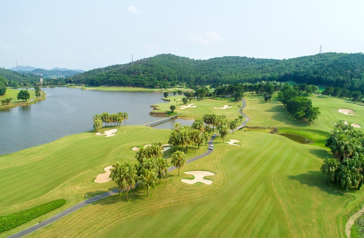 Sân golf Chí Linh