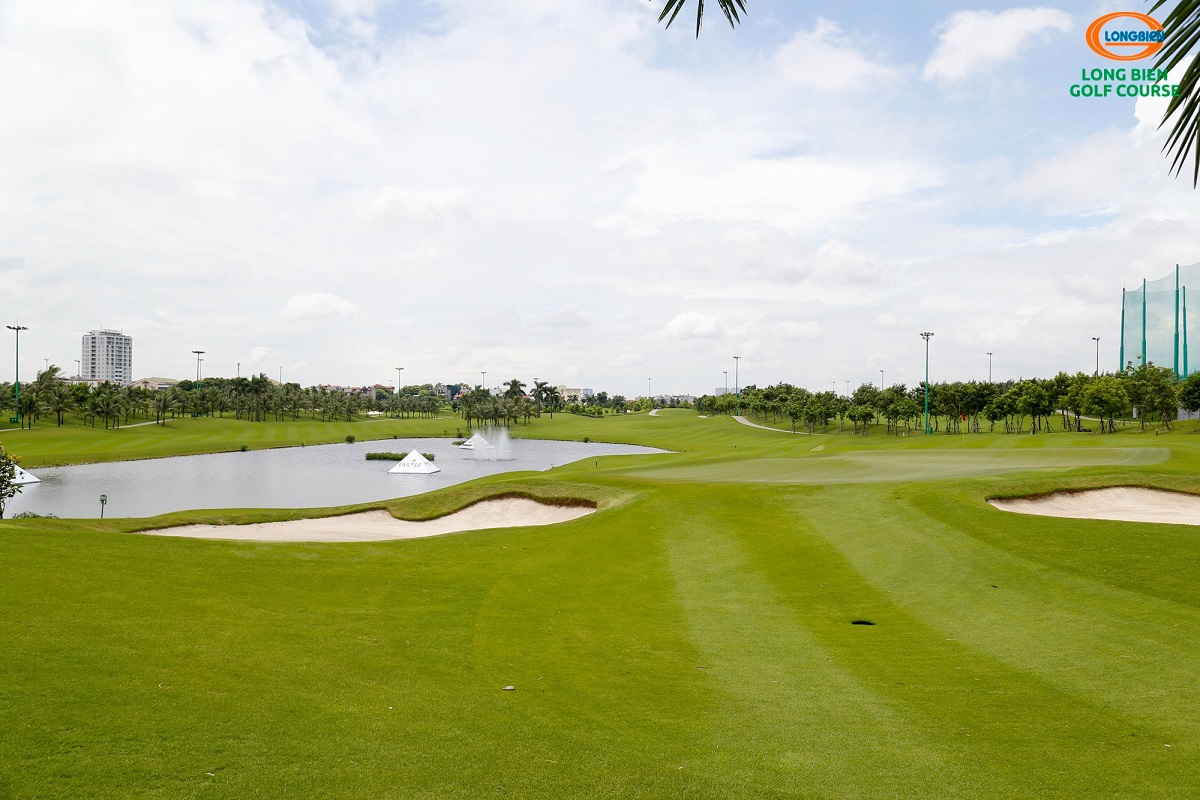 Sân golf Long Biên