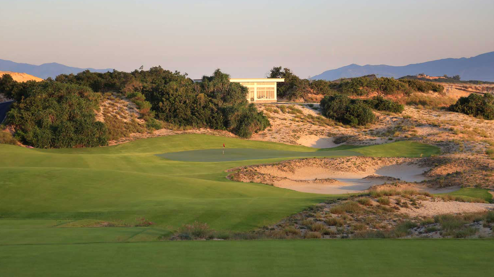 [Stay & Play] KN Golf Links - Wyndham Grand Paradise KN Cam Ranh