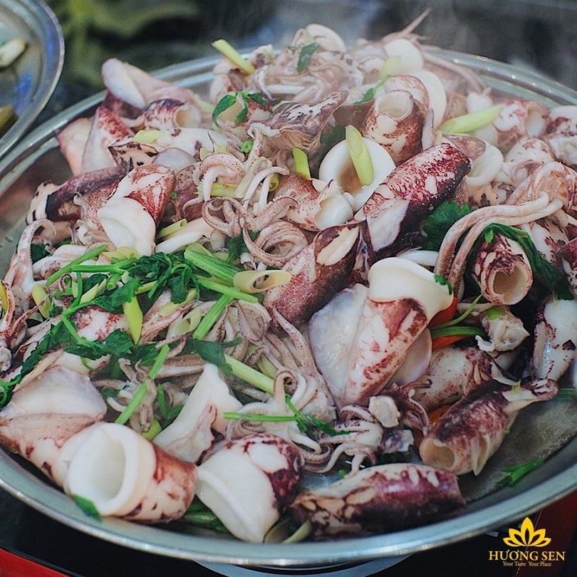 Buffet hải sản Hương Sen Hà Nội