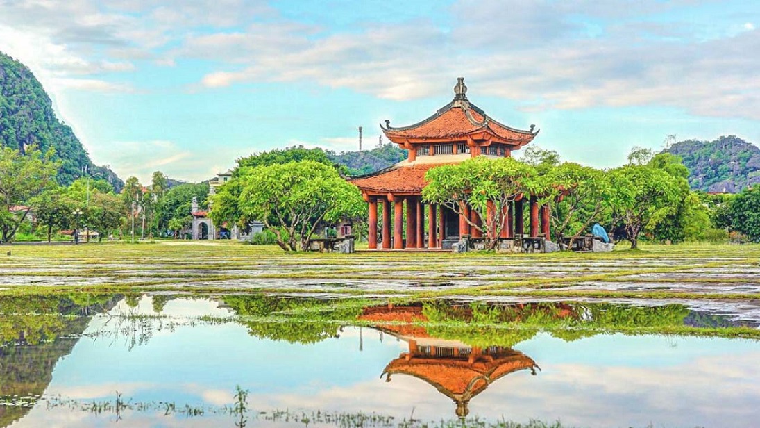 Tour tham quan Quần thể danh thắng Tràng An từ Hà Nội