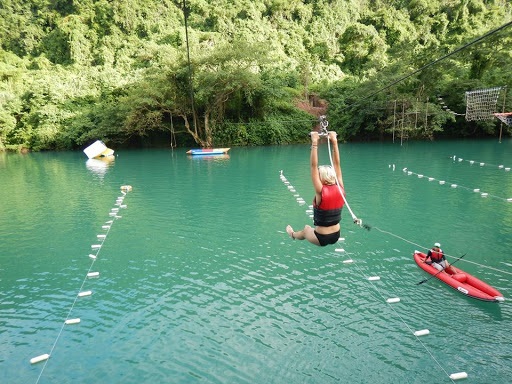 Tour 1 Ngày Quảng Bình: Động Phong Nha - Zipline Sông Chày Hang Tối