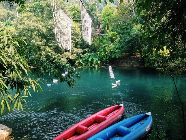 Tour 1 Ngày Quảng Bình: Động Phong Nha - Zipline Sông Chày Hang Tối