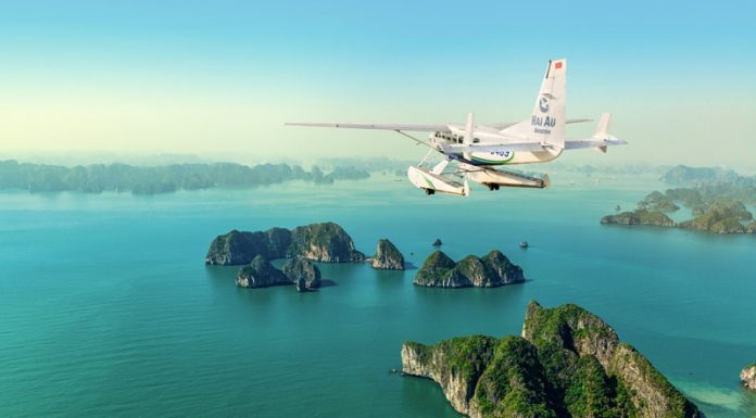 Thủy phi cơ ngắm cảnh Vịnh Hạ Long