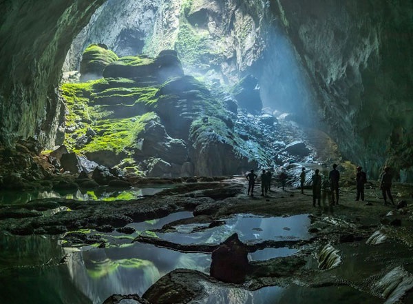 [Tạm ngưng] Tour 1 ngày - Trekking qua những hang động ở Tú Làn 