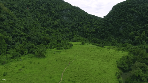 [Tạm ngưng] Tour 1 ngày - Trekking qua những hang động ở Tú Làn 