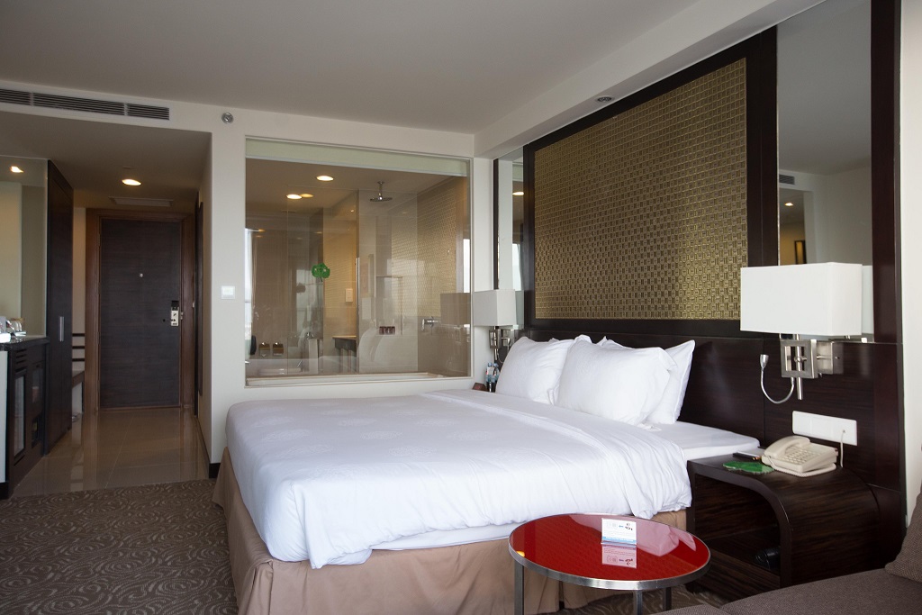 Tour Golf Nha Trang 4 Ngày 3 Đêm | Chinh Phục 3 Sân Biển Đẳng Cấp – KN Golf Links, Vinpearl & Diamond Bay