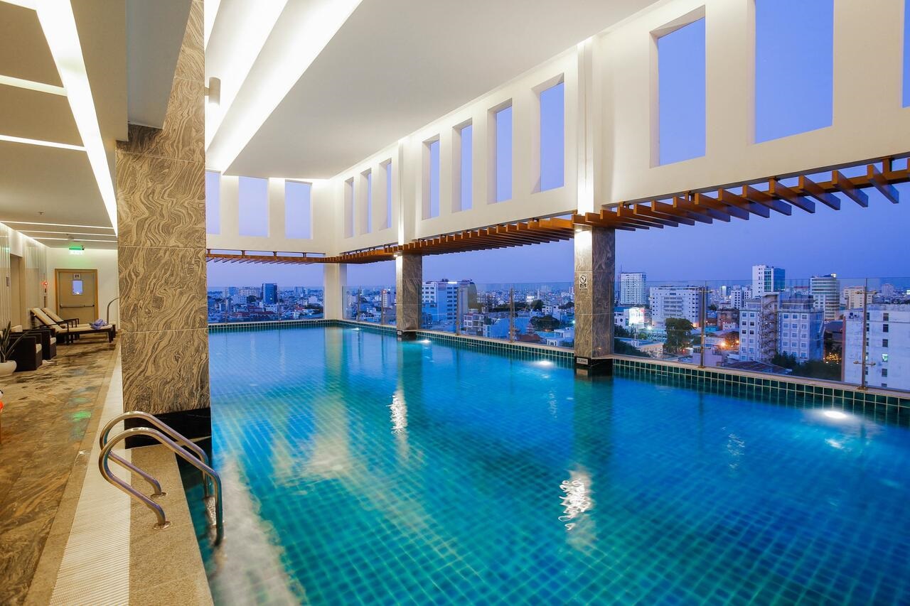 [Stay & Play] Khách sạn Mường Thanh Sài Gòn Centre + Tân Sơn Nhất Golf