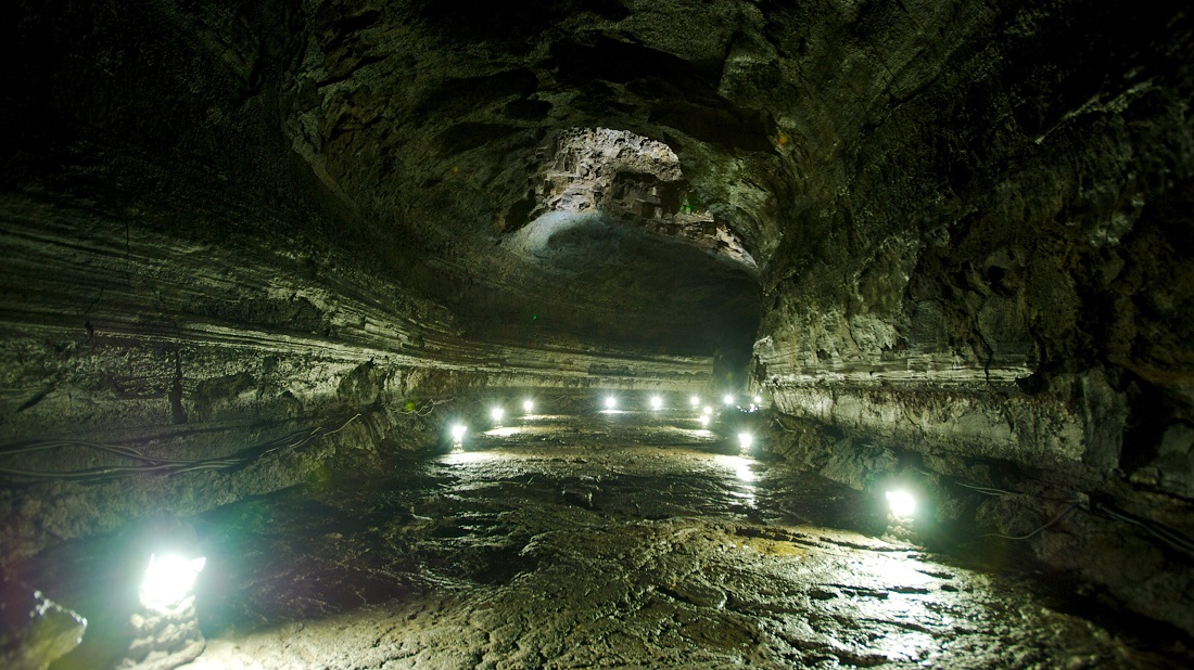 Hang động Dung nham Manjanggul, Jeju