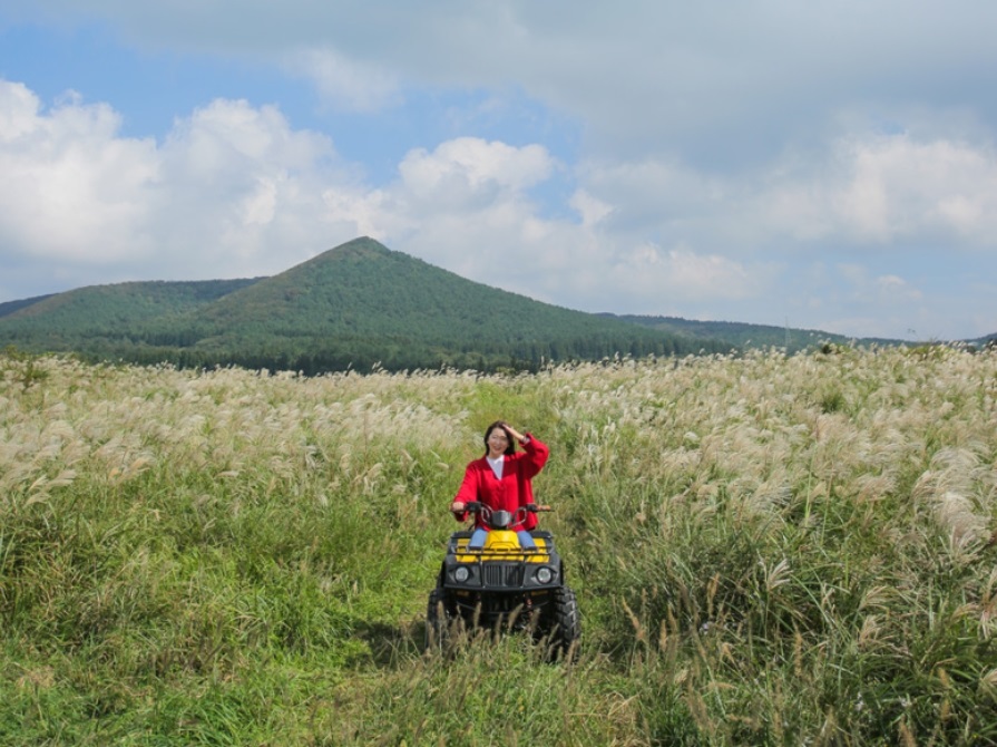 Combo trải nghiệm xe địa hình ATV và vé tham quan chụp ảnh Photo Playground tại Jeju