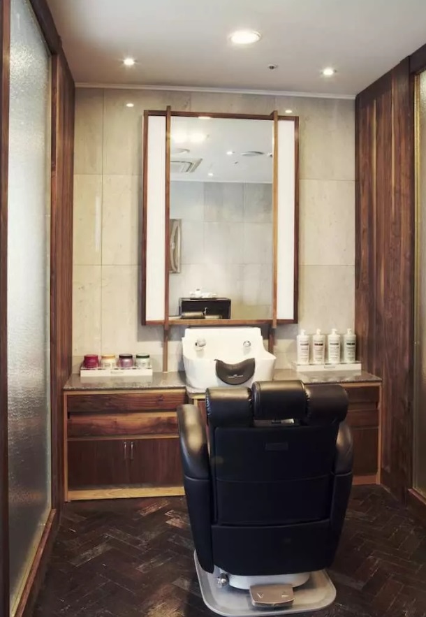 Trang điểm chuẩn sao tại Gangnam Boboris Salon & Spa 