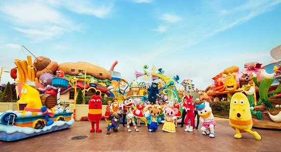 Công viên giải trí Shinhwa Theme Park