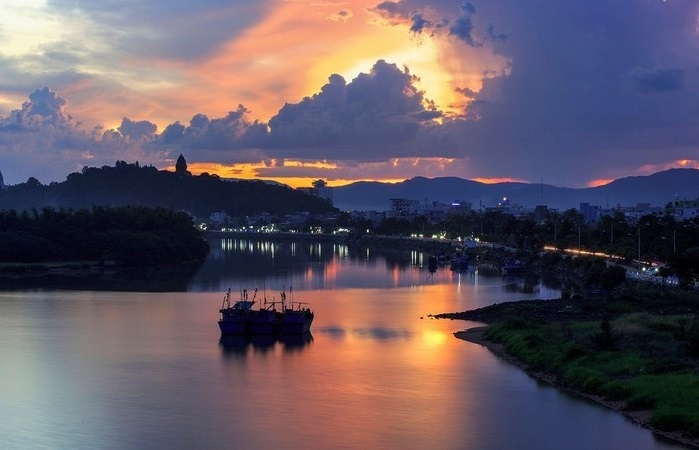 Đài Tưởng Niệm Núi Nhạn, Phú Yên