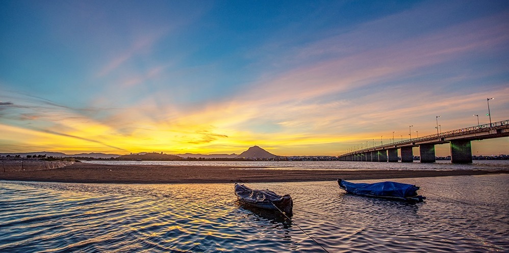 Núi Chóp Chài, Phú Yên 