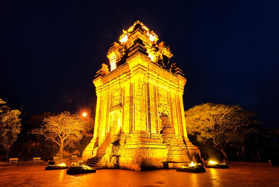 Tháp Nhạn, Phú Yên
