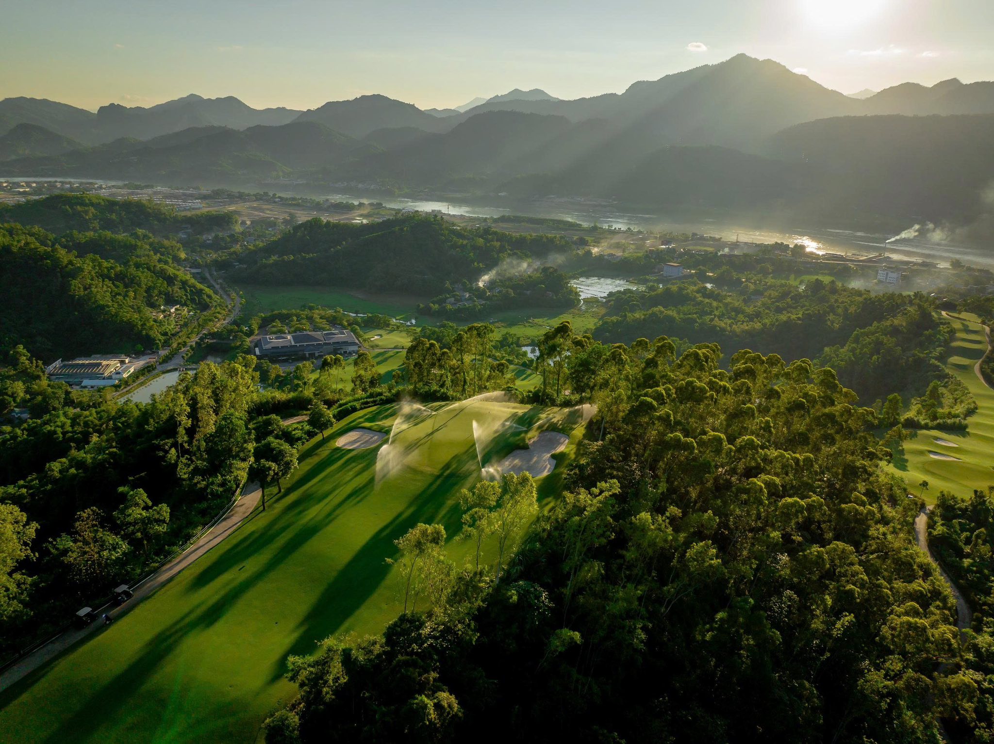 겨울 하노이 골프여행 추천: 힐탑 밸리 골프장 라운딩 후기