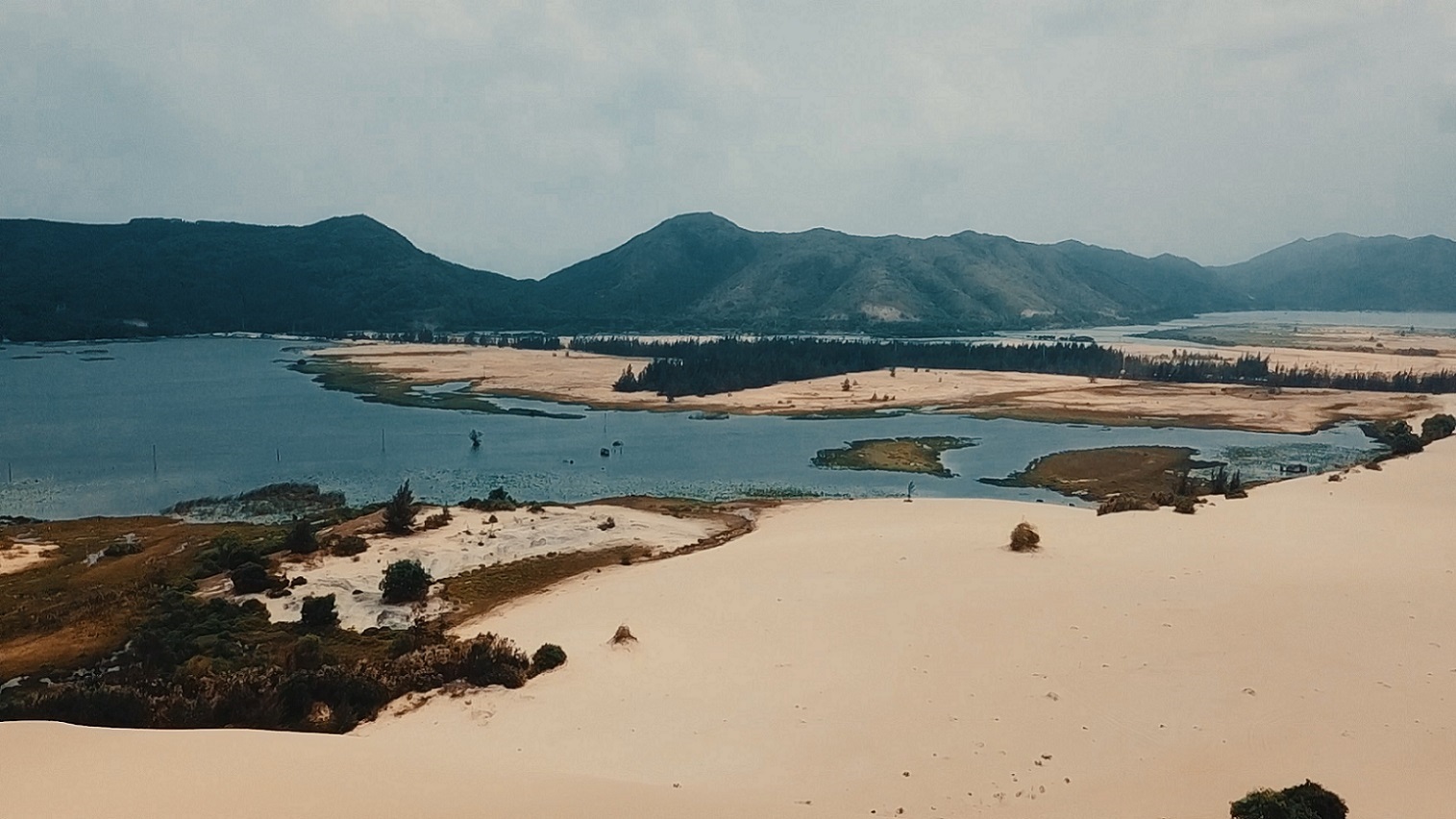 Tour Kỳ Co - Eo Gió - Đồi Cát Phương Mai Quy Nhơn