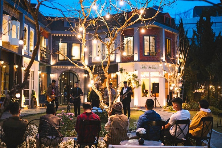 Cá Tầm Đà Lạt Restaurant & Cafe