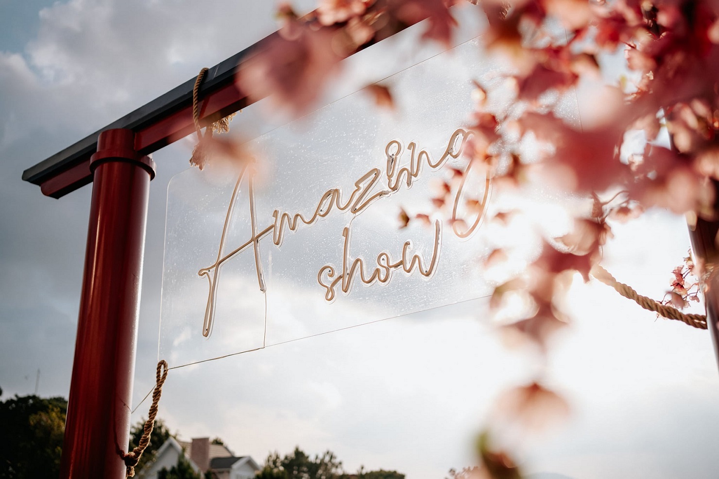 [Đã kết thúc] Vé Amazing Show tại Dalat Golf Café tháng 02/2022
